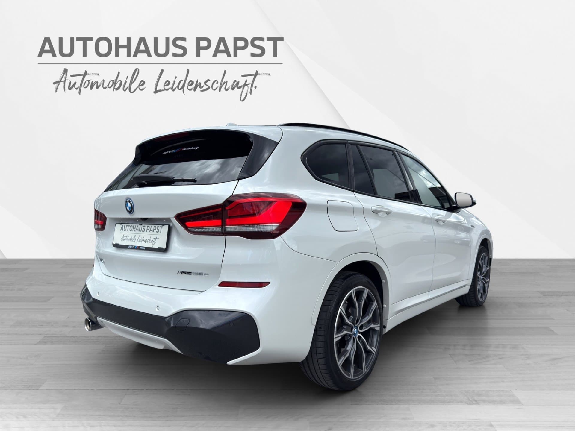 BMW X1 xDrive25e - Thumbnail 5