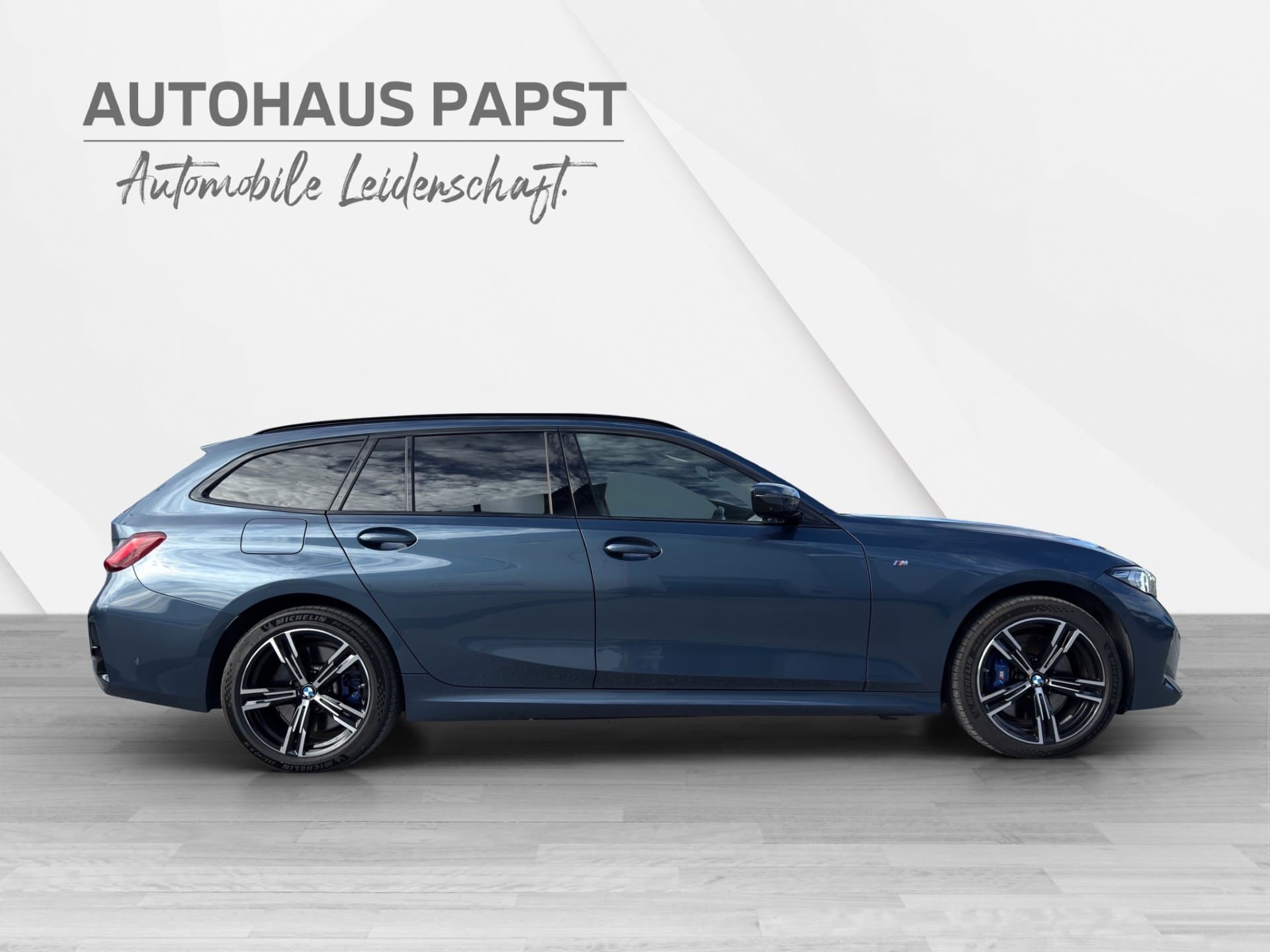 BMW 330e xDrive - Thumbnail 6