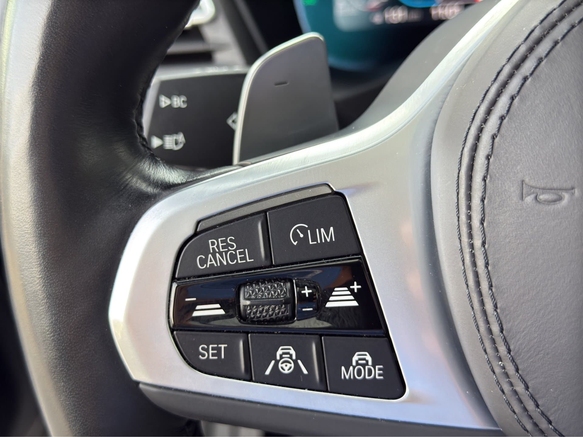 BMW X3 xDrive 20d - Thumbnail 19