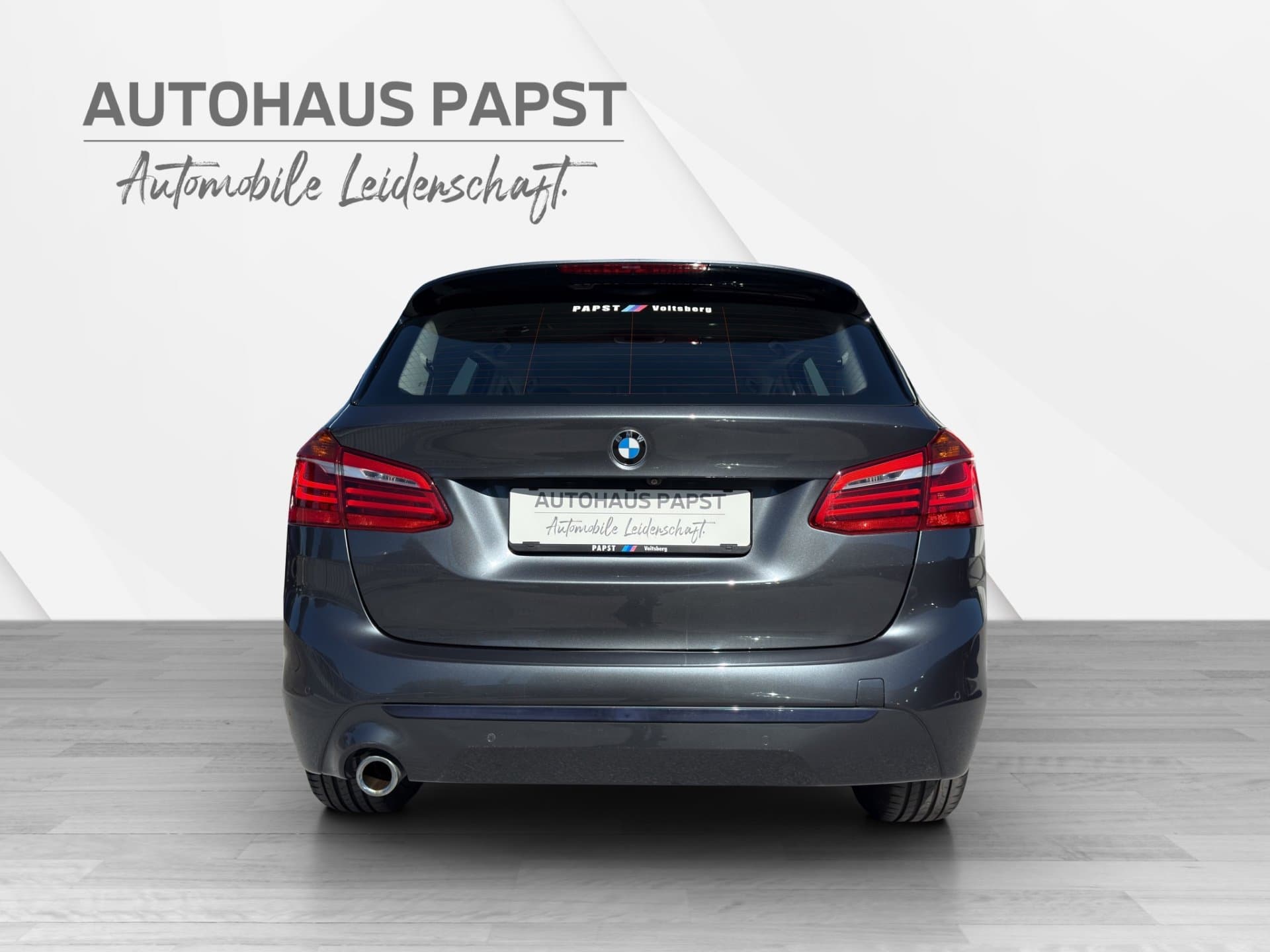 BMW 218i - Thumbnail 4