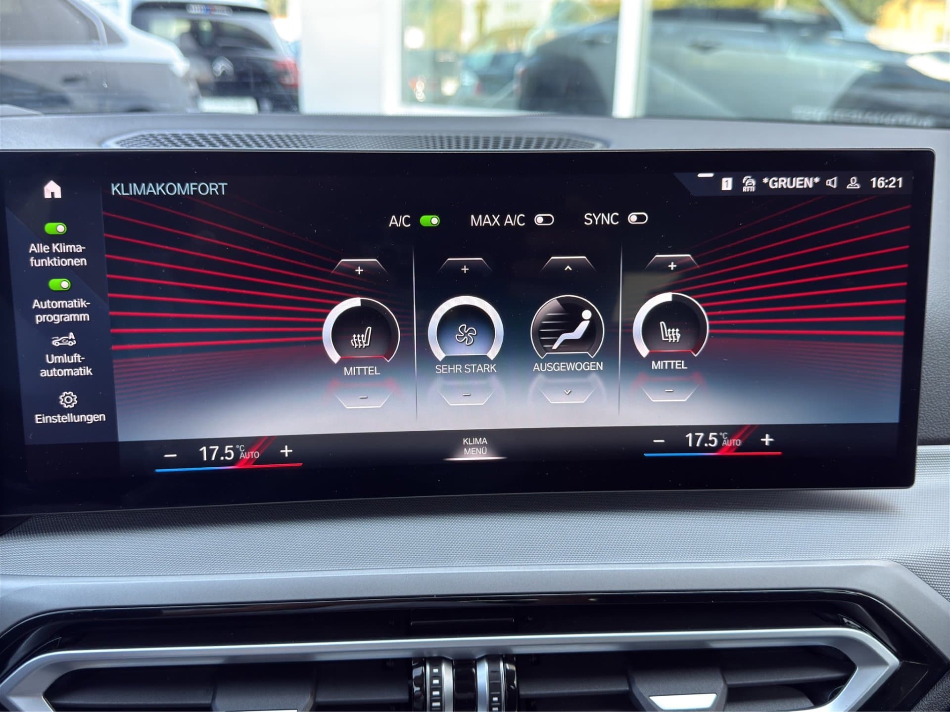 BMW 320d xDrive - Thumbnail 28