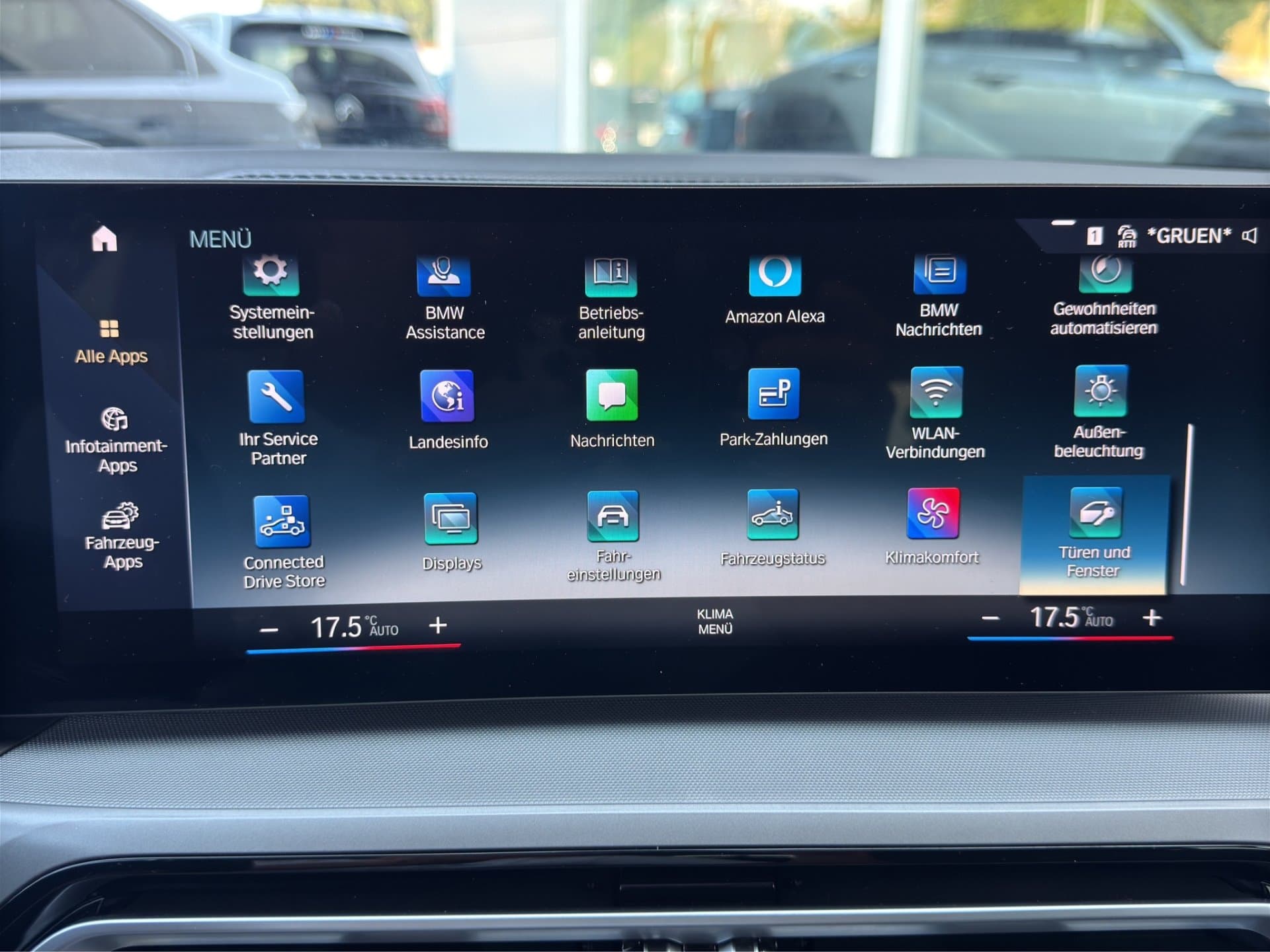 BMW 320d xDrive - Thumbnail 32