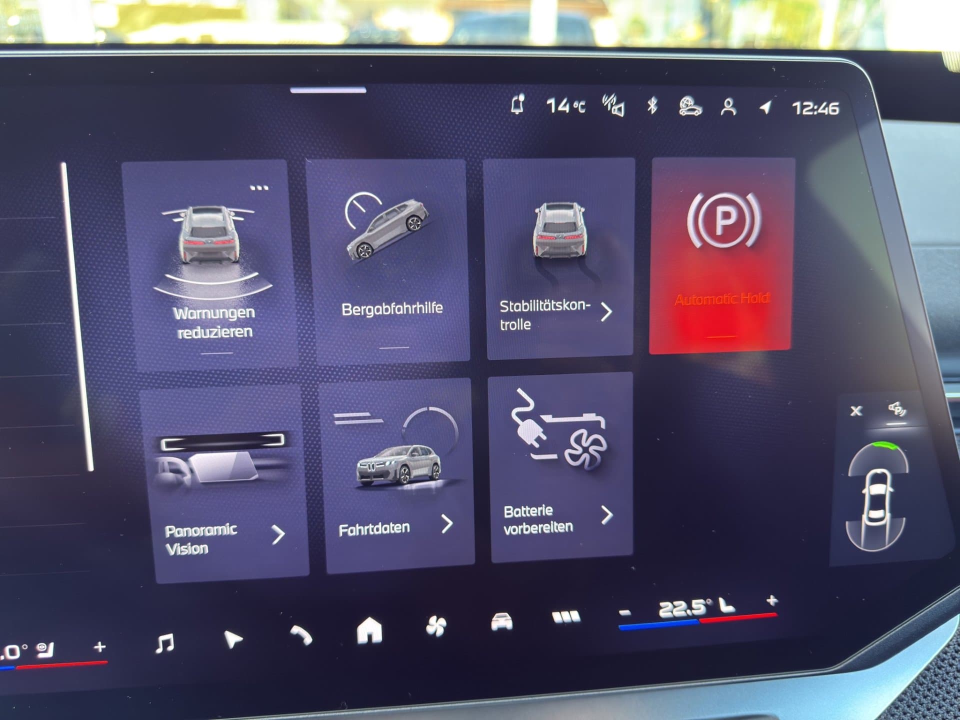 BMW iX3 50 xDrive - Thumbnail 39