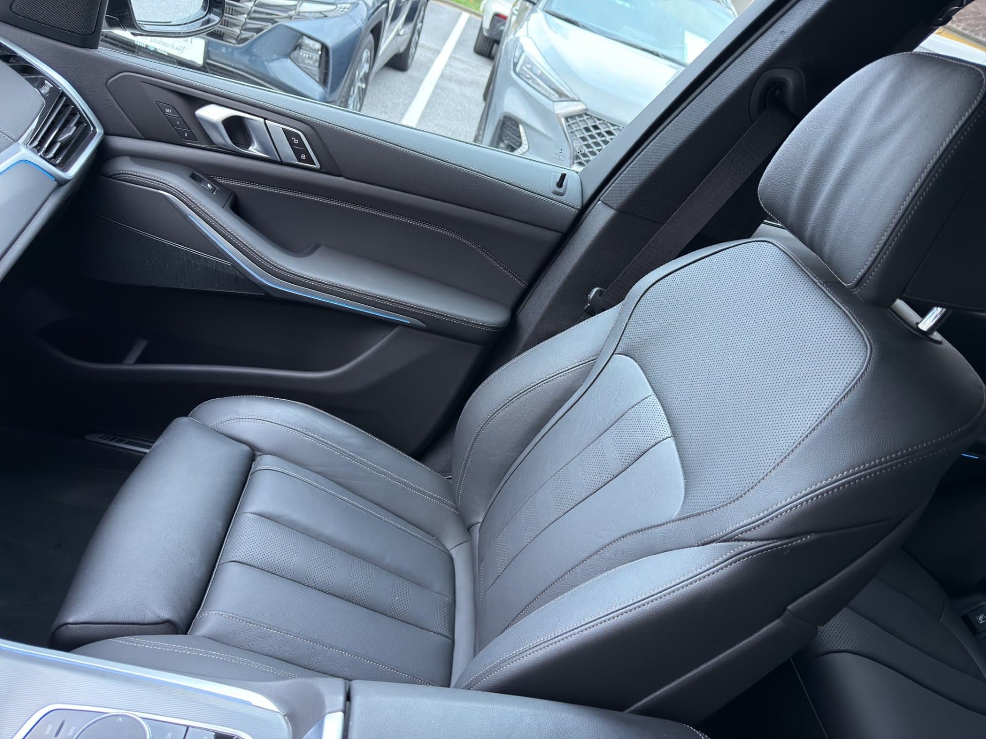 BMW X5 xDrive45e - Thumbnail 13