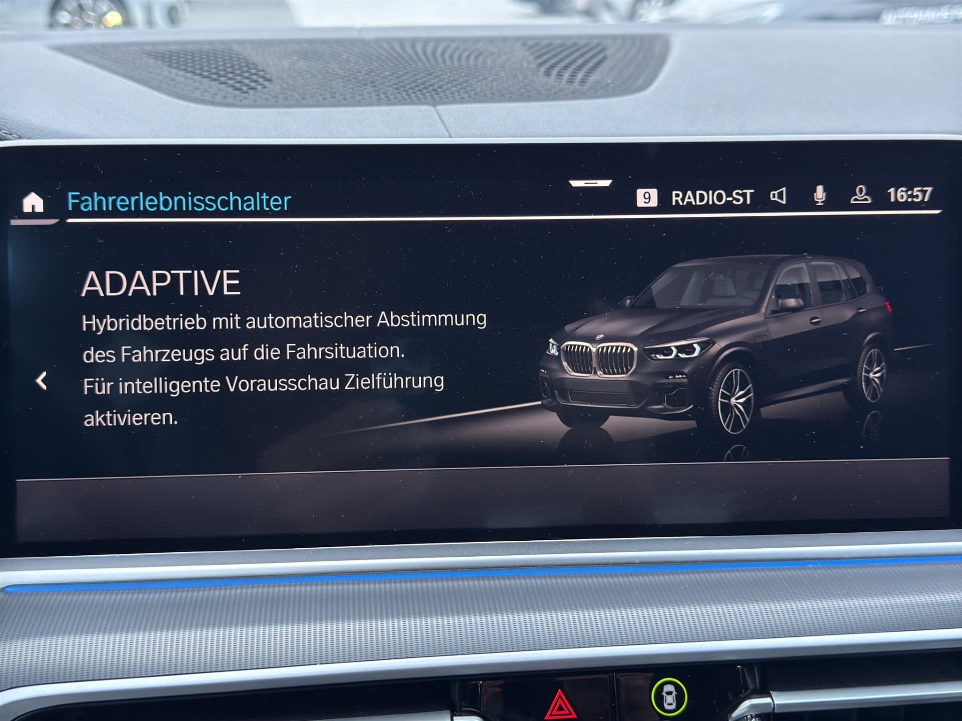BMW X5 xDrive45e - Thumbnail 32