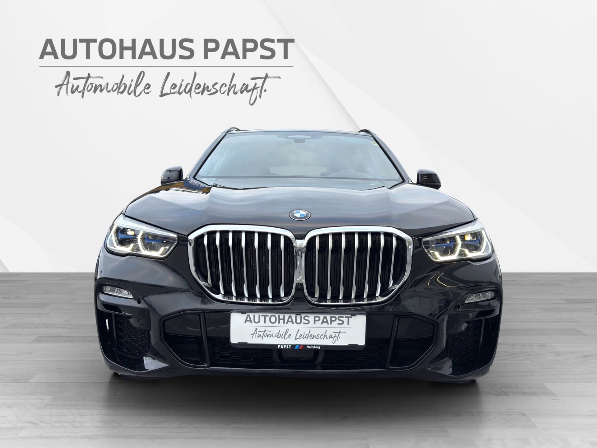 BMW X5 xDrive45e - Thumbnail 8