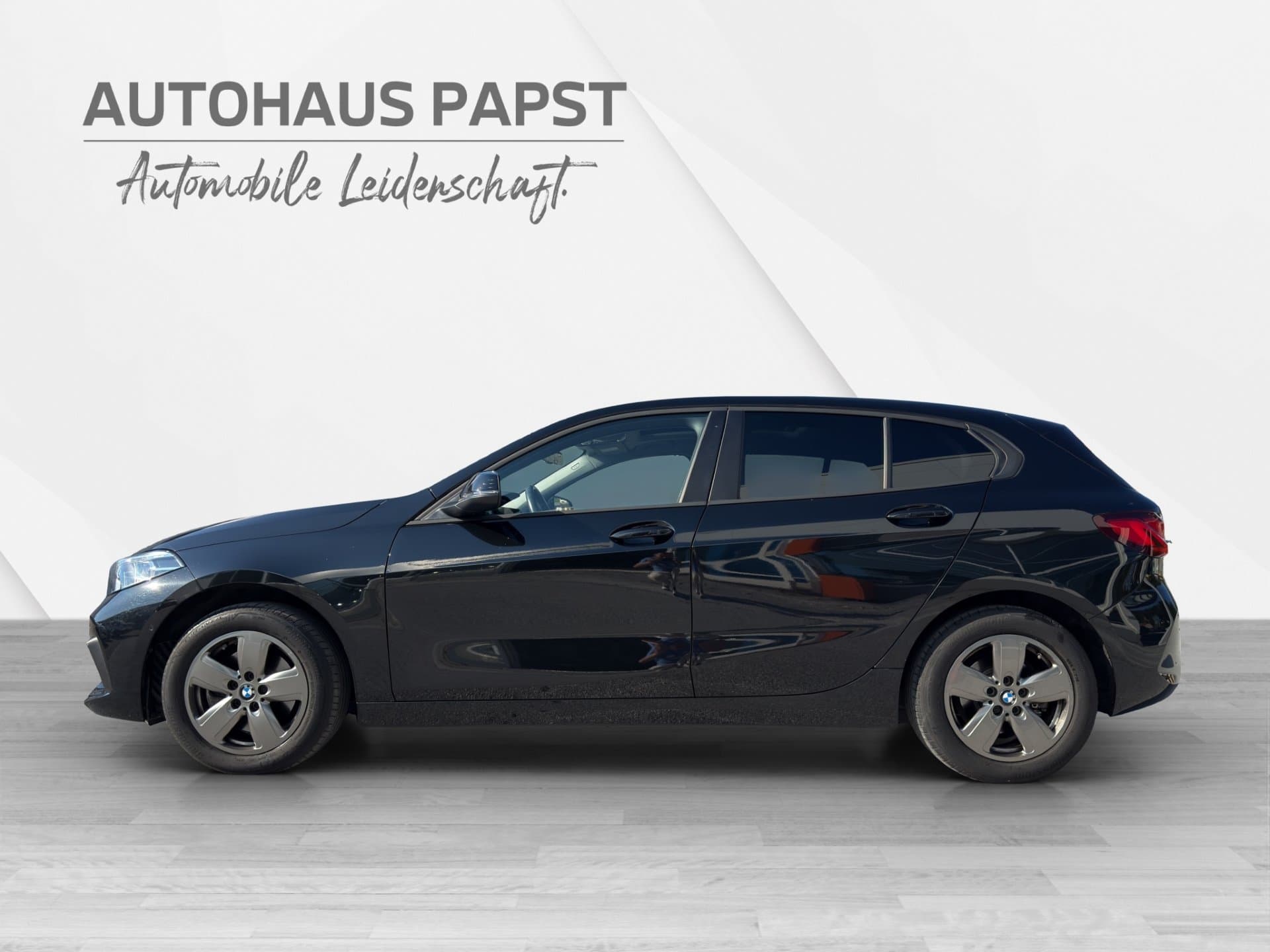 BMW 118i - Thumbnail 2