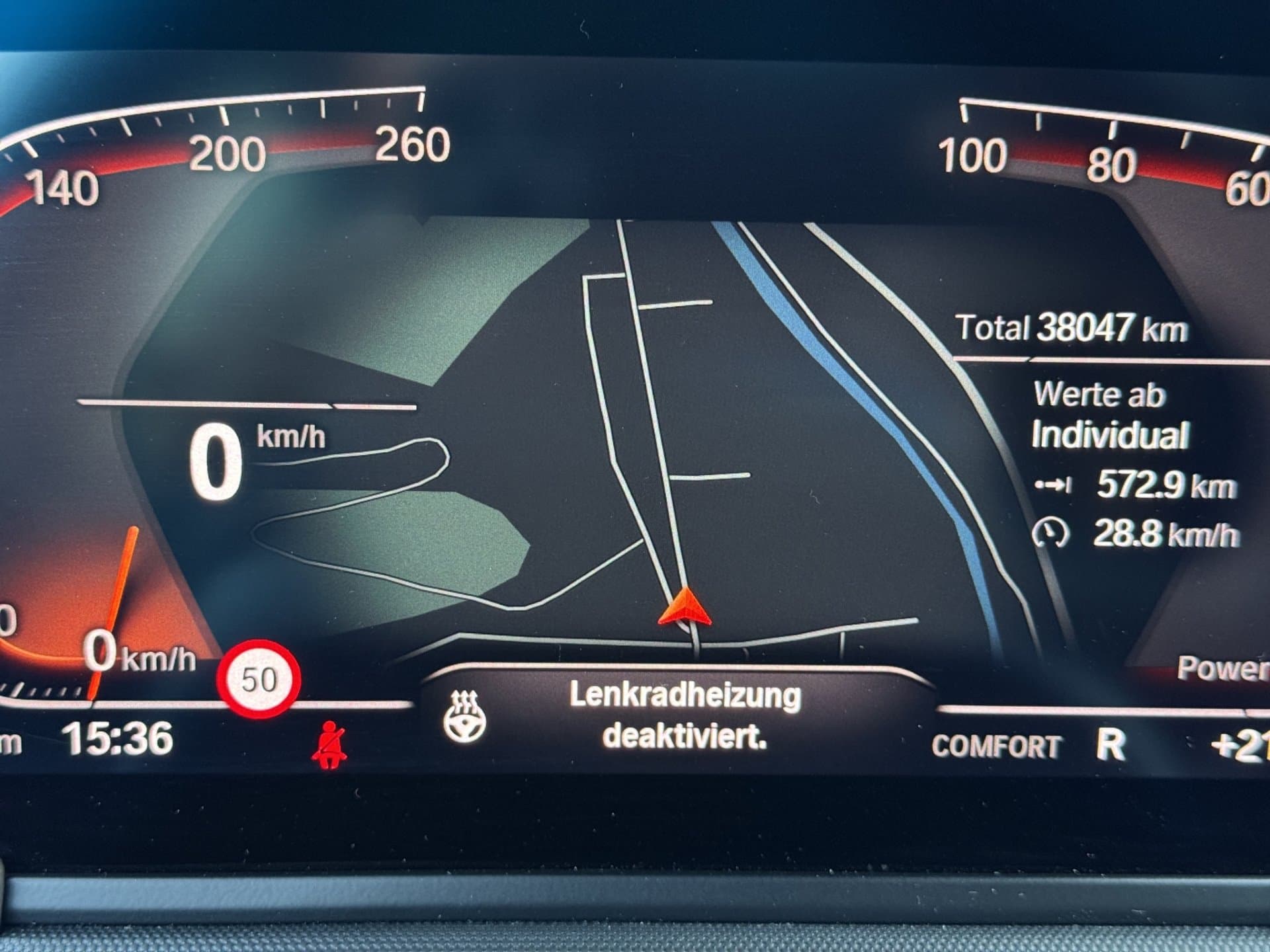 BMW 118i - Thumbnail 21