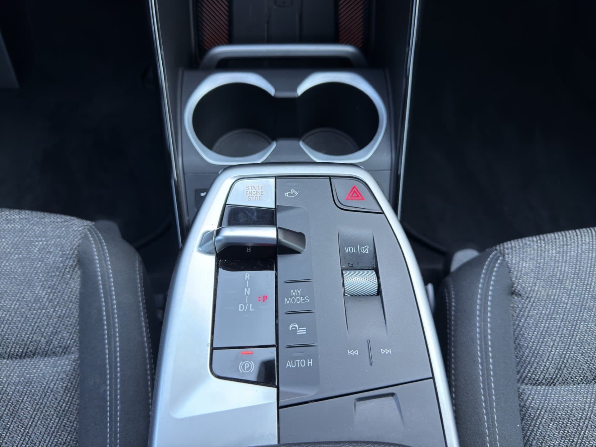 BMW X1 sDrive18d - Thumbnail 21