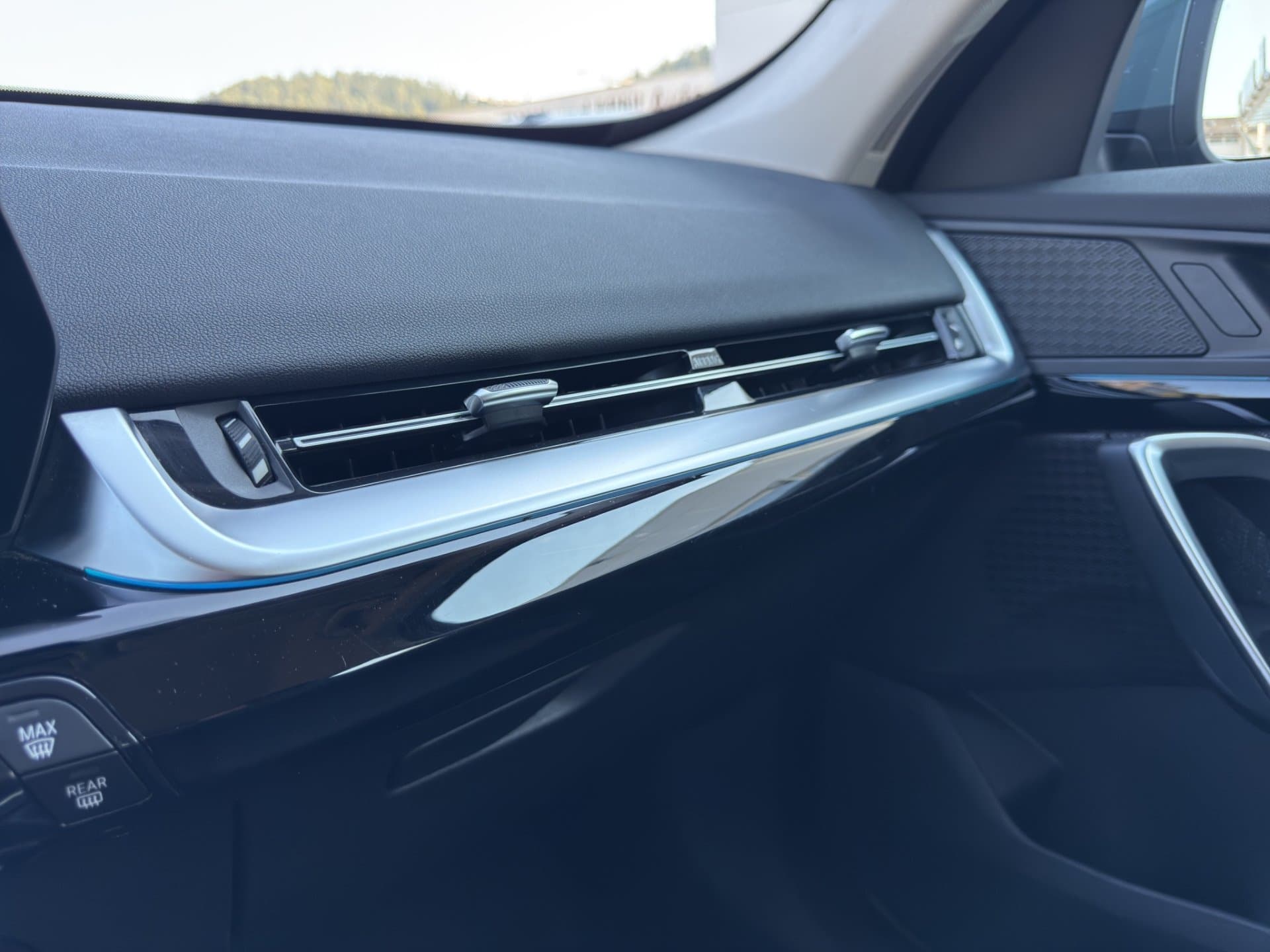 BMW X1 sDrive18d - Thumbnail 22