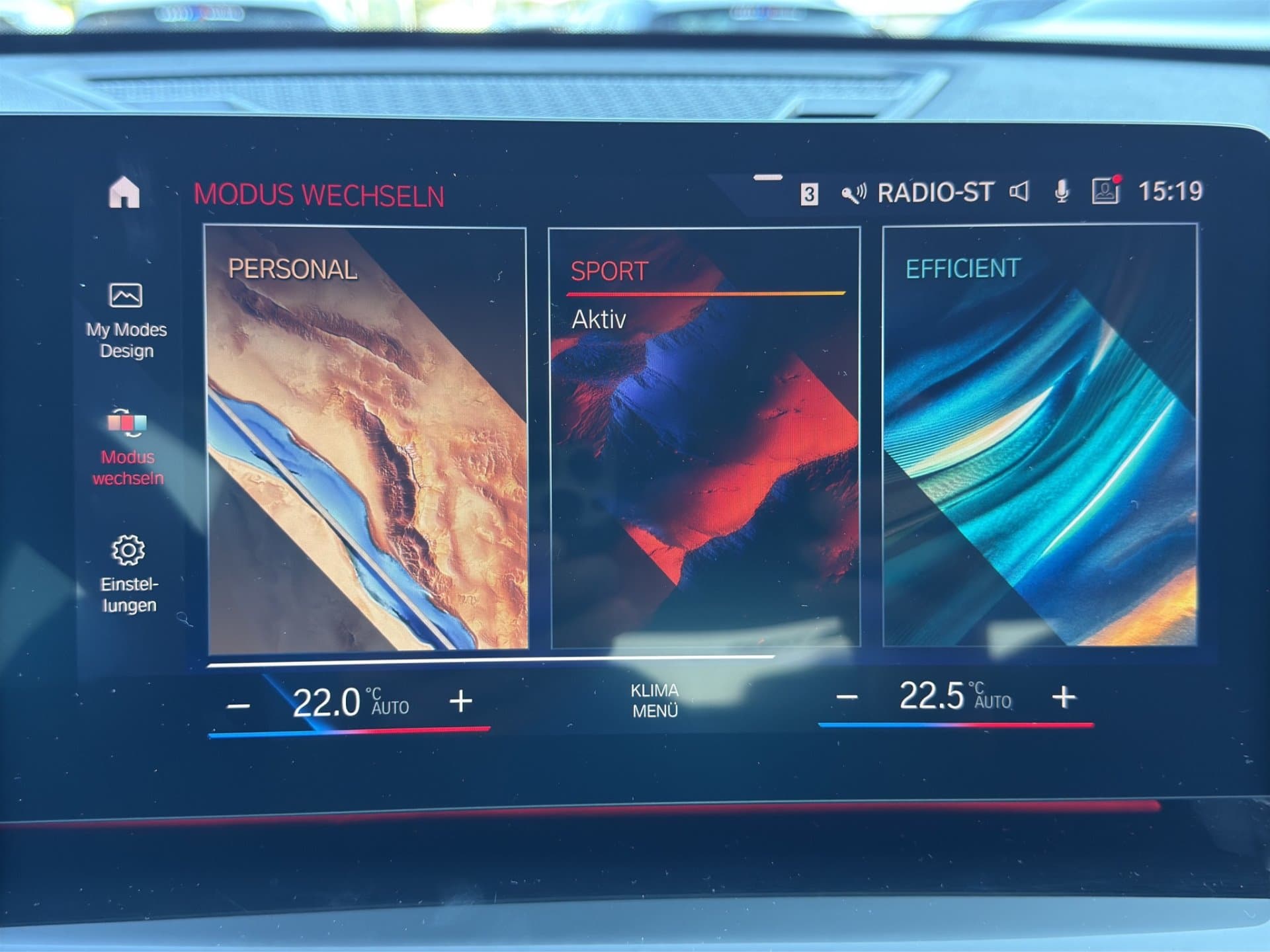 BMW X1 sDrive18d - Thumbnail 25