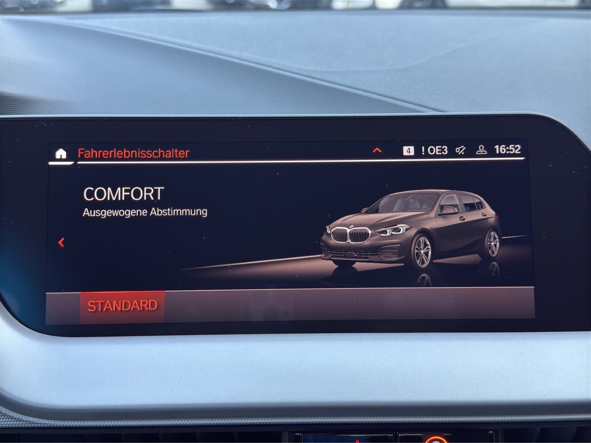 BMW 116i - Thumbnail 28