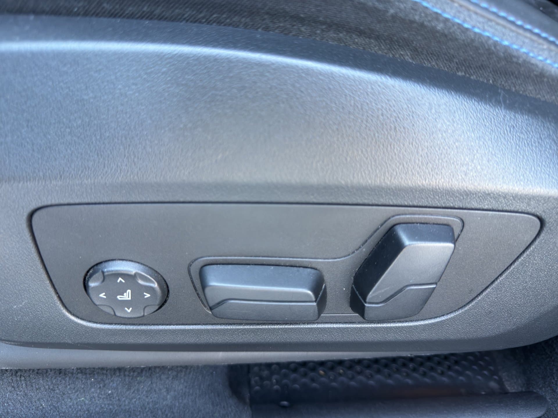 BMW X1 xDrive23d - Thumbnail 21