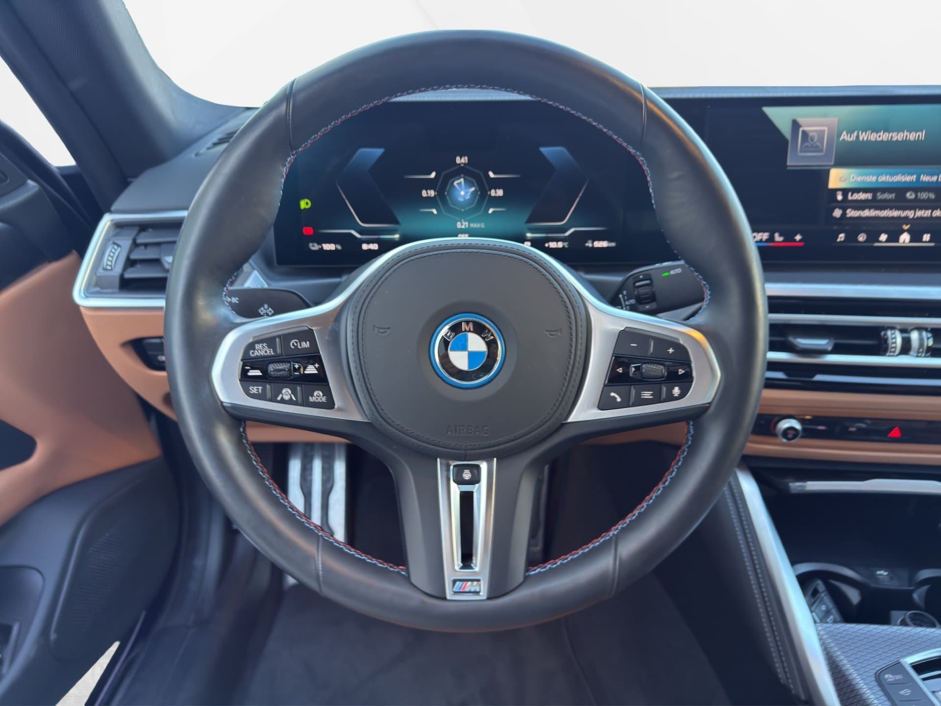 BMW i4 Gran Coupe xDrive M50 - Thumbnail 17