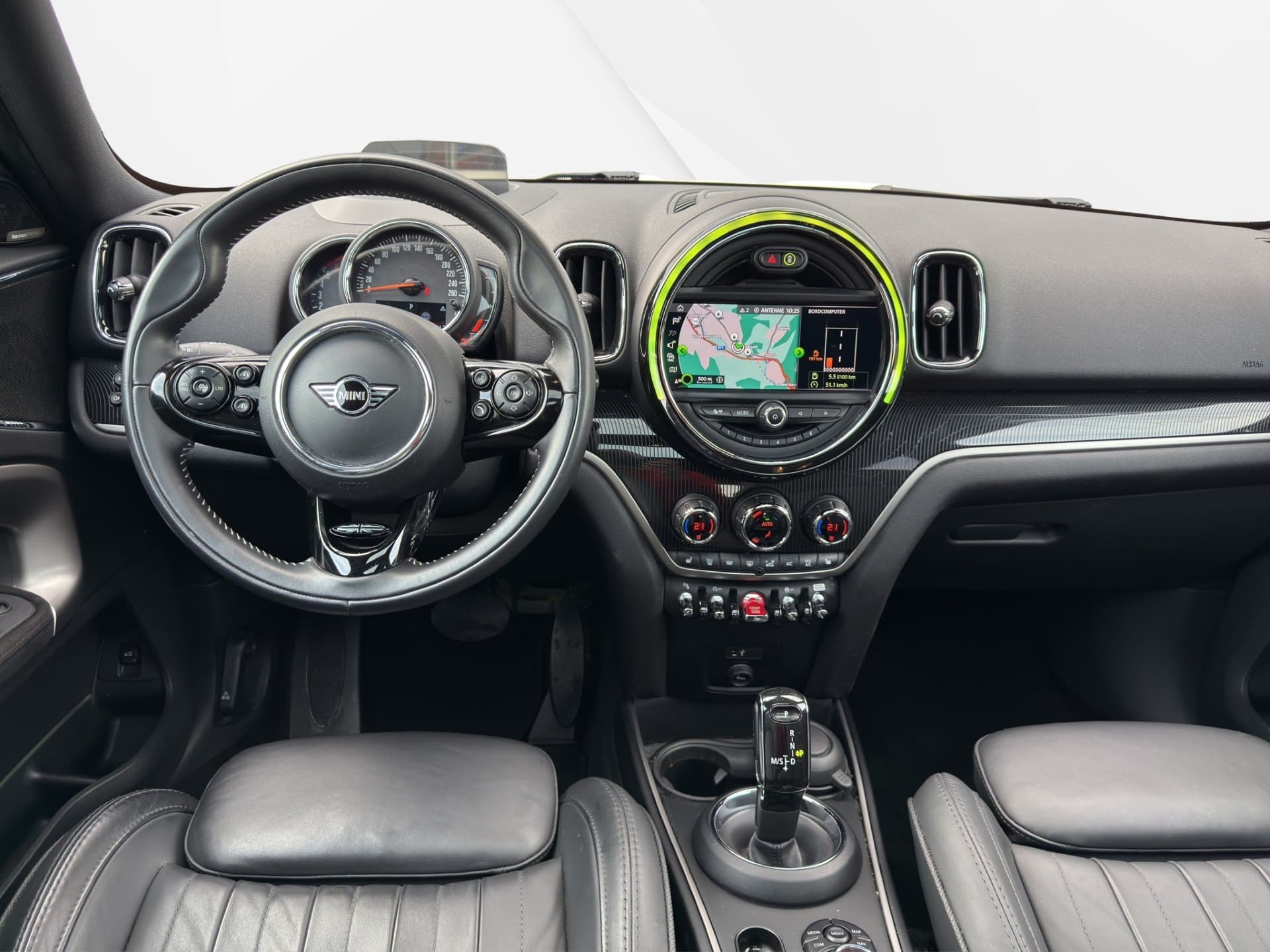 MINI Cooper D Countryman - Thumbnail 17