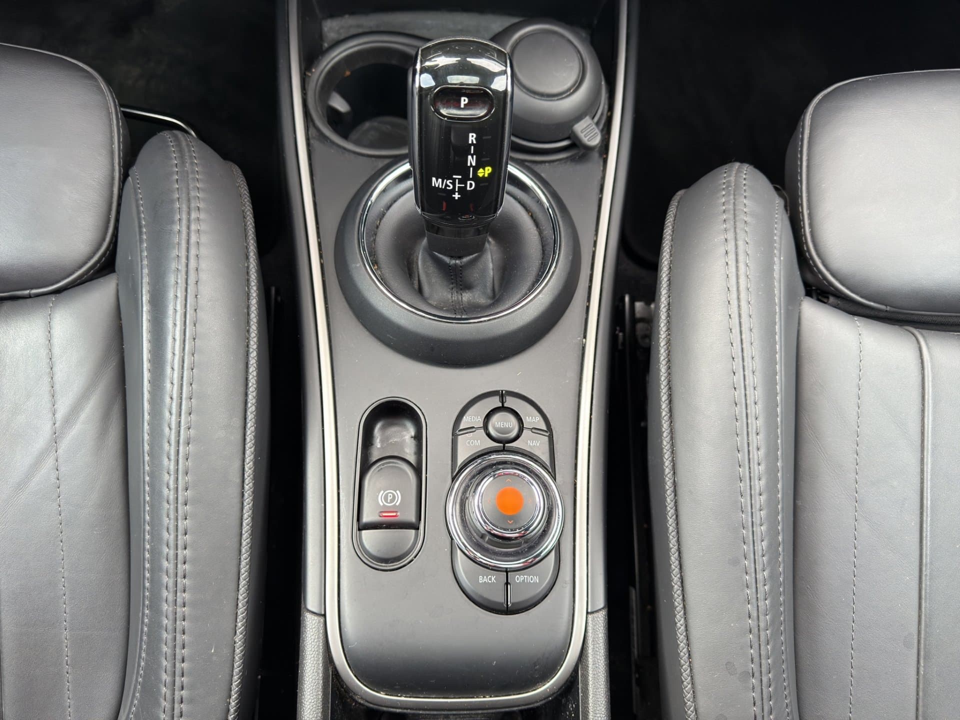 MINI Cooper D Countryman - Thumbnail 21