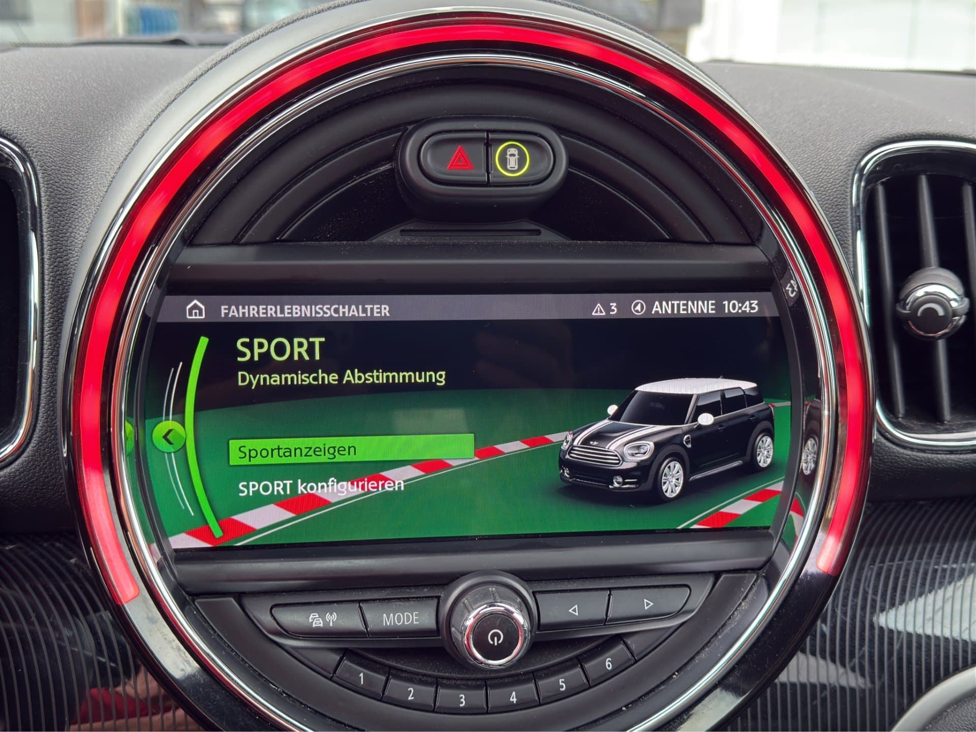 MINI Cooper D Countryman - Thumbnail 29