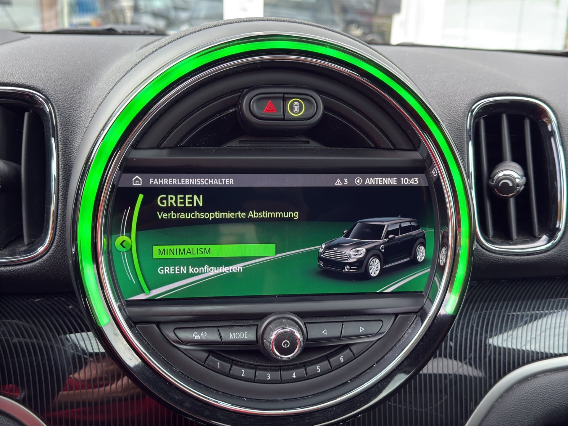 MINI Cooper D Countryman - Thumbnail 30