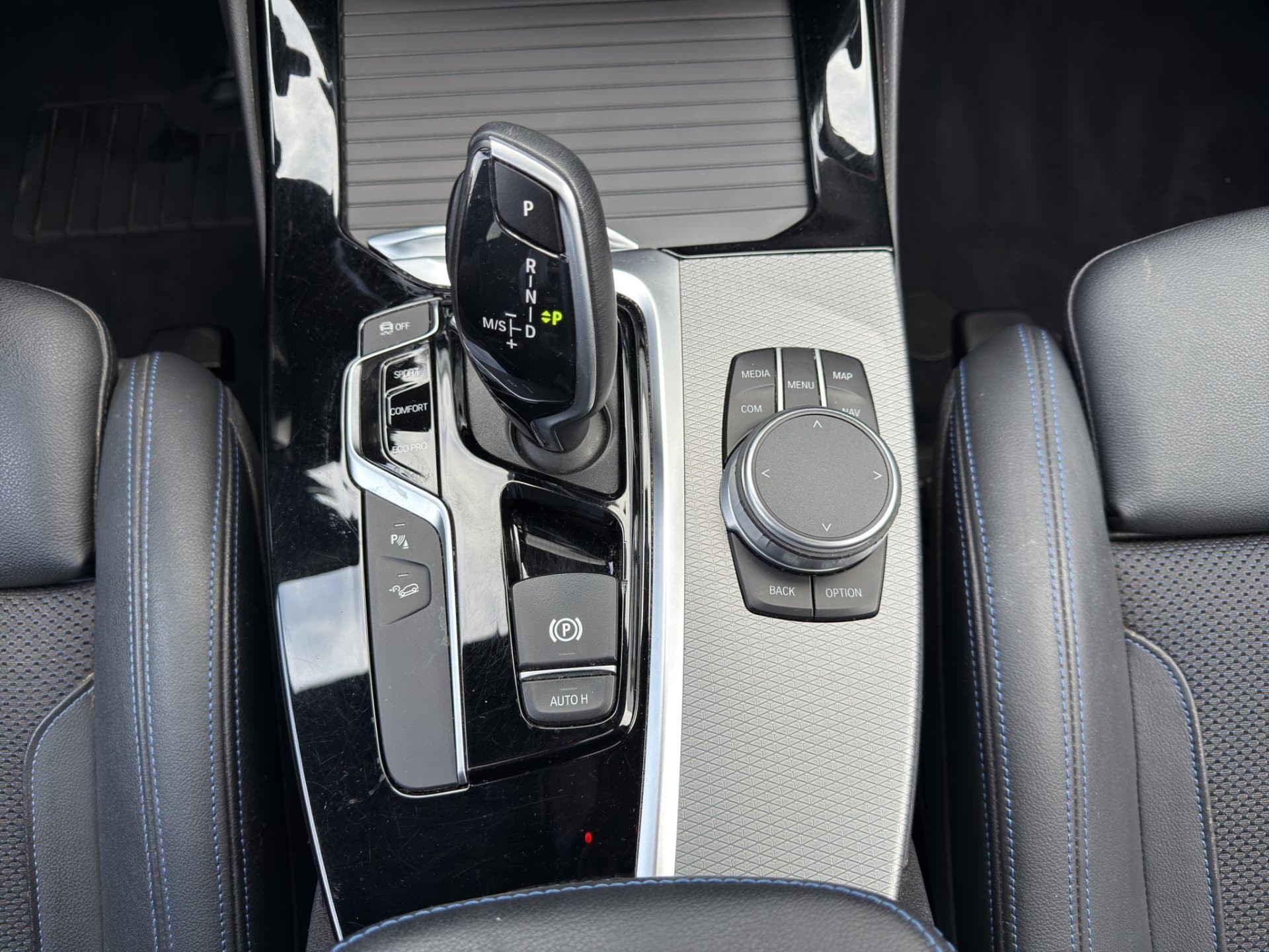 BMW X3 xDrive20d - Thumbnail 22